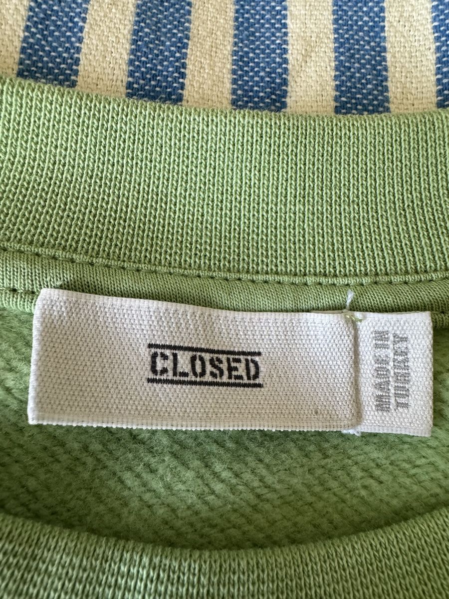 Closed Maglioni & Felpe: Closed Pullover, Grösse XS, Farbe Grün mit Schriftzug! – Usato da Solothurn venduto da coko01 1
