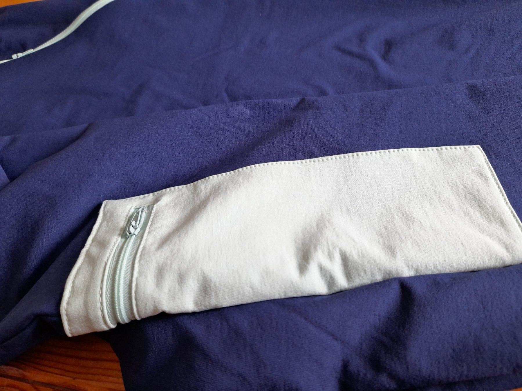 Pantaloni: 1 pantalon de travail. Neuf – Nuovo (secondo la descrizione) da Miecourt venduto da Marly1 7
