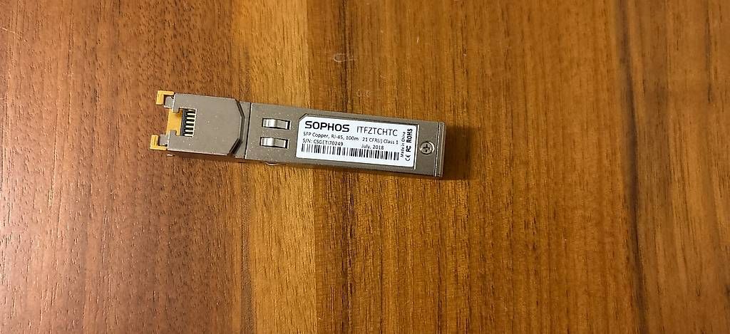 Sophos Firewall: Sophos GBIC – Usato da Winterthur venduto da i-like-tutti