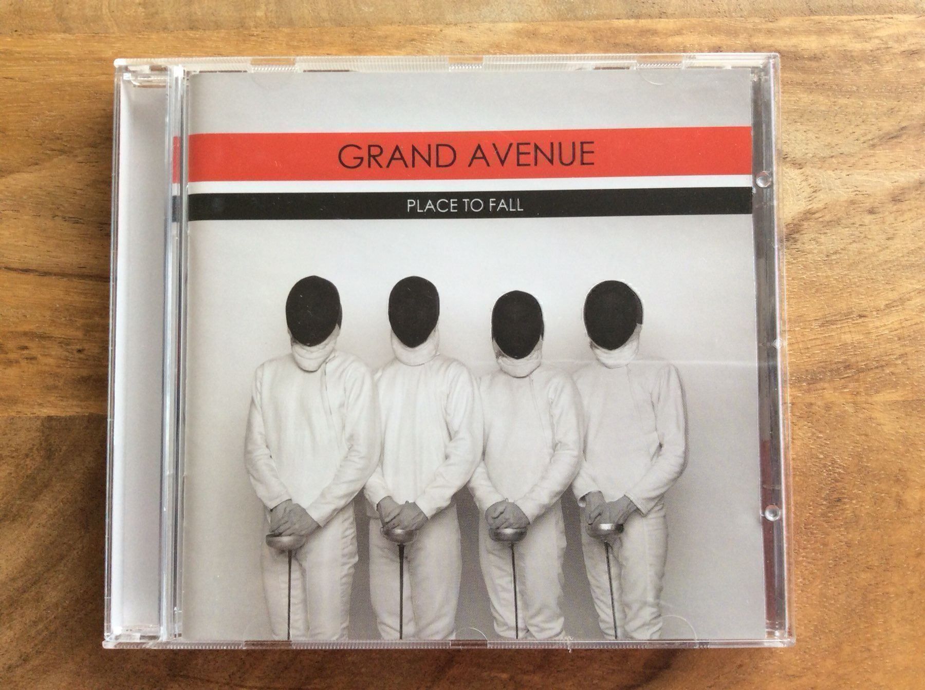 CD: CD Grand Avenue / Place To Fall – Usato da Horgen venduto da flyingpenguin2000