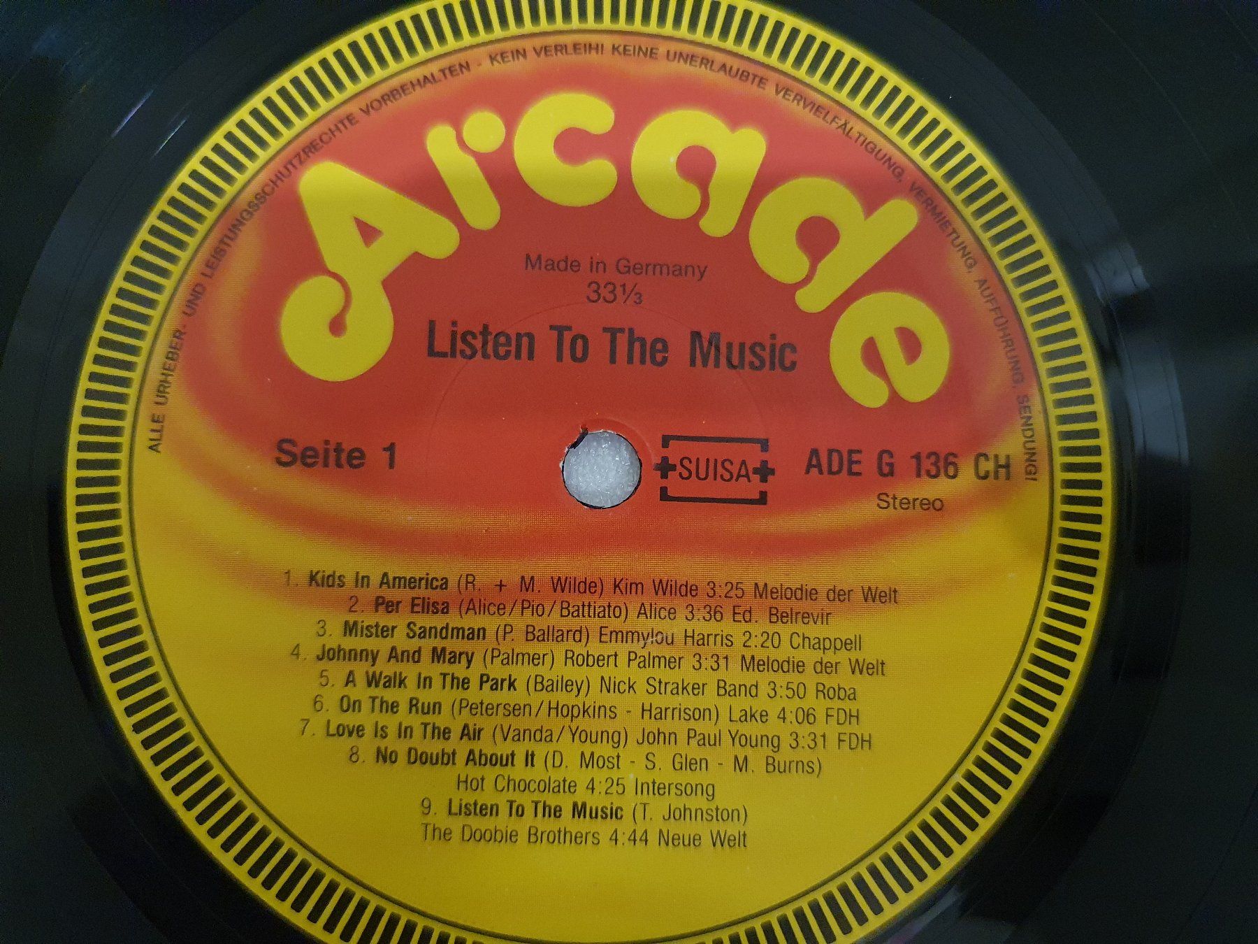 Schallplatten: Listen To The Music – Gebraucht aus Uster von Vinyl-Leidenschaft 3