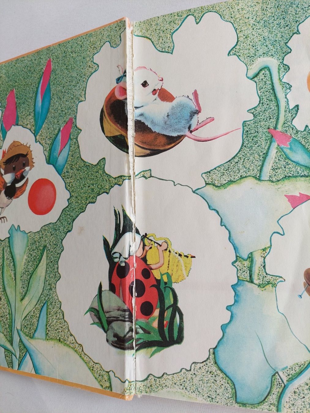 Bücher: Illustrierte Kindergeschichten – Gebraucht aus Zürich von Taxista 1