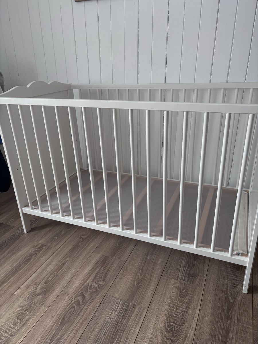 Letti: Babybett Ikea – Usato da Eggersriet venduto da mar_z2gs 2