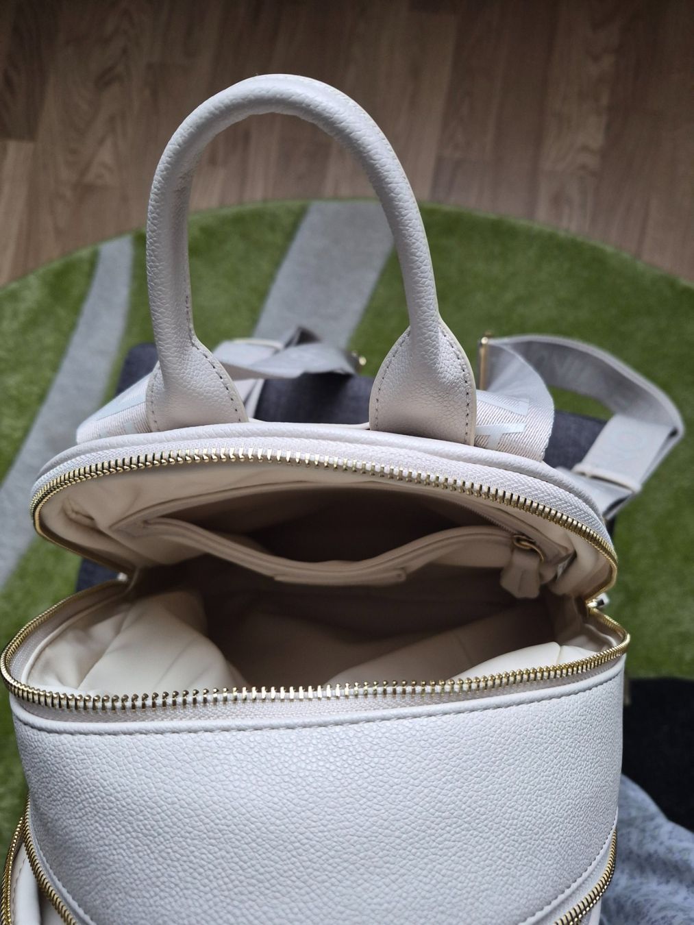 Zaini: Valentino Rucksack Foxy Creme – Usato da Rupperswil venduto da Summertime77 5