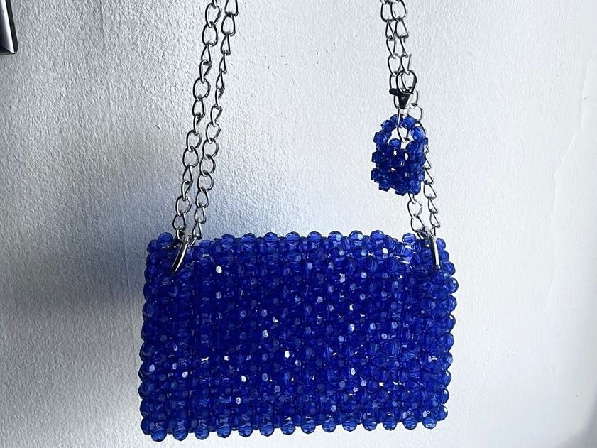 Borse da donna: Handgemachte Perlen-Handtasche mit Mini-Taschenanhänger – Nuovo (secondo la descrizione) da Möhlin venduto da mil_h55x 1