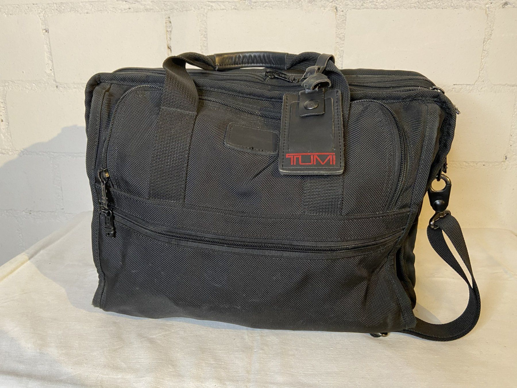 Tumi Valigie & Borse: TUMI Notebook Softbag Overnighter – Usato da Baden venduto da campari66