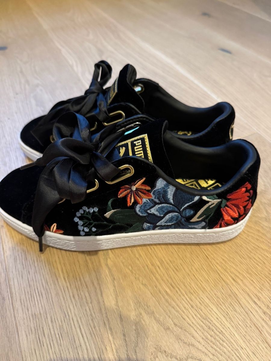 Puma Scarpe da donna: Puma Turnschuhe/Sneaker 38,5 – Nuovo (secondo la descrizione) da Oetwil am See venduto da Freibeuterin