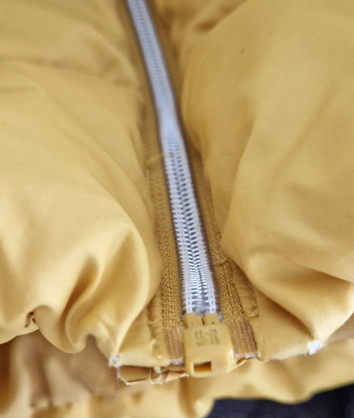 Giacche & Cappotti: Schöne Winterjacke, Gr. 134 – Usato da Glattpark(Opfikon) venduto da dememora 4