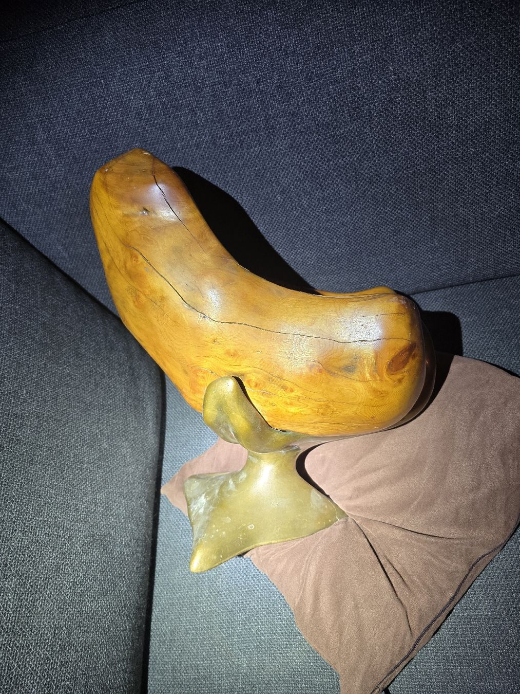 Sculture & Statue: Holzschale auf Messingfuss Design von 1990 – Usato da Worben venduto da Savage-Viking 2