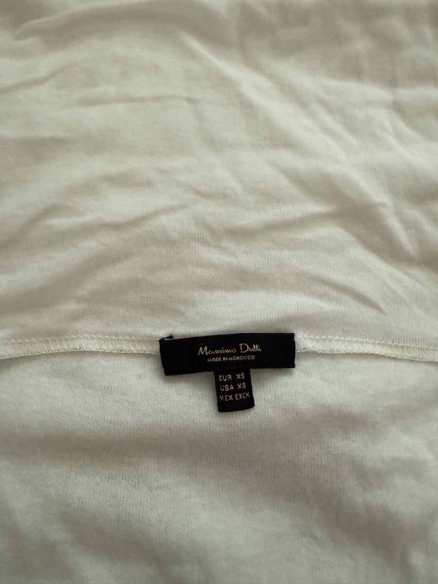 Massimo Dutti Tops: Massimo Dutti Top – Neu (gemäss Beschreibung) aus Les Avanchets von Angela.c 1