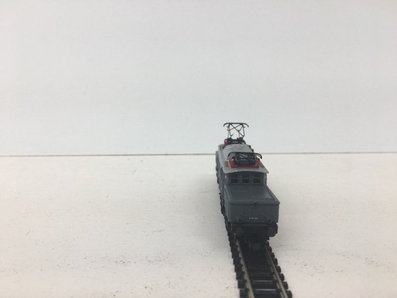 Arnold Modelleisenbahnen: Arnold 2312 Spur H0 E94 Deutsche Reichsbahn grau – Gebraucht aus Büsserach von ModellbahnDepot 4