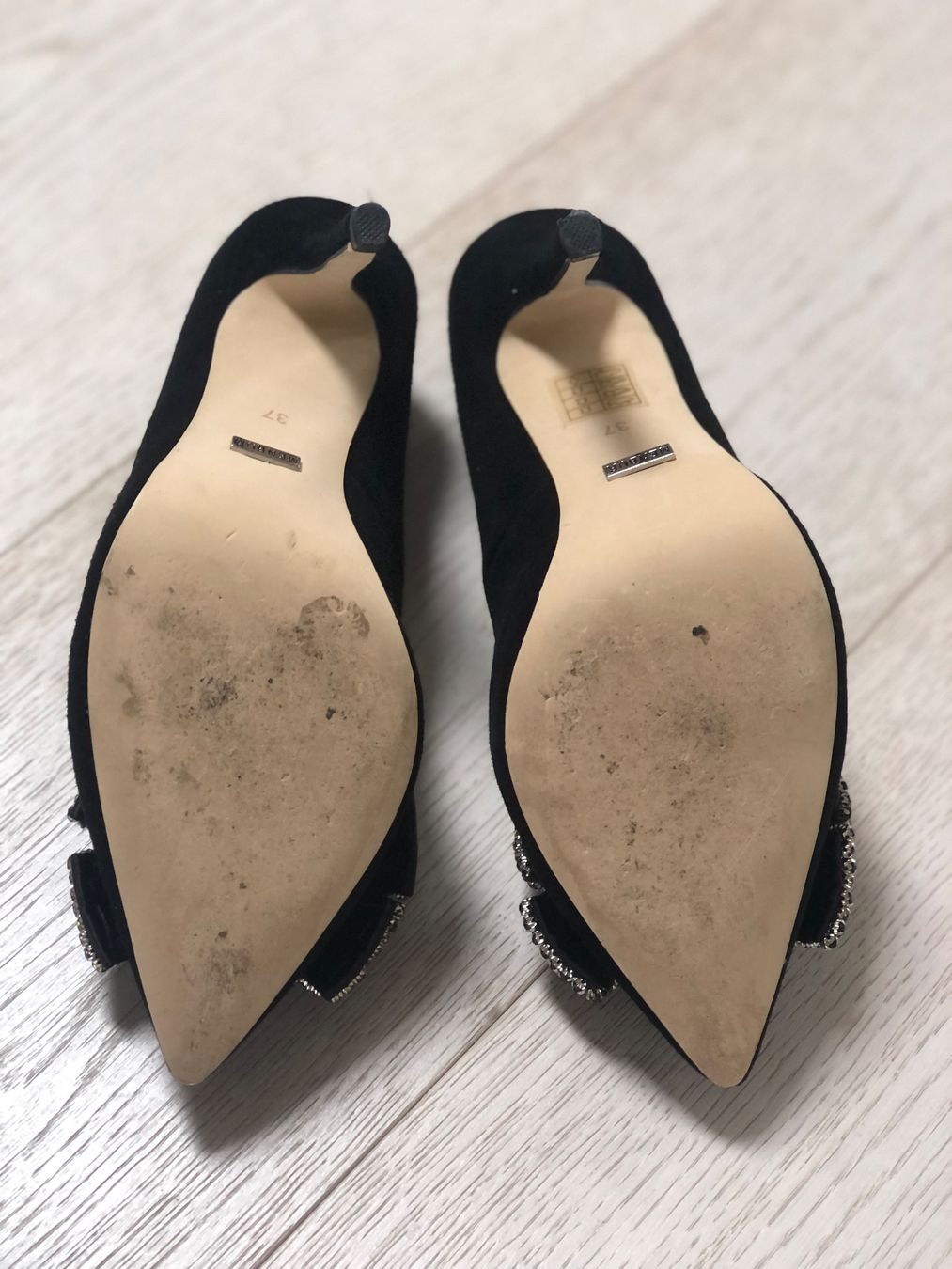 Scarpe da donna: Damen Menbur Absatzschuhe Gr. 37 – Usato da Unterägeri venduto da Lerchemeerenge 2