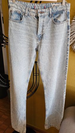 Jeans Zara Damen hellblau Grösse 38 mit Glitzer