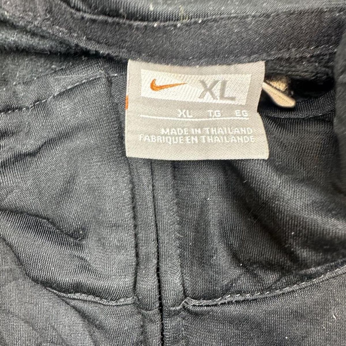Nike Giacche: Nike black jacket – Usato da Erlinsbach SO venduto da TogaResell 3