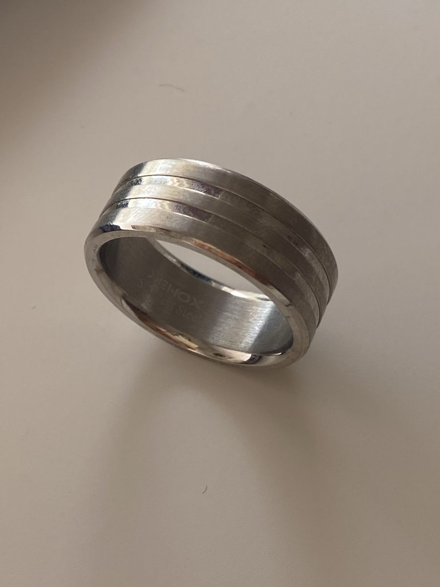 Anelli: Xenox Massive Edelstahl Silberne Band Ring – Nuovo (secondo la descrizione) da Givisiez venduto da dor_xb9k 1