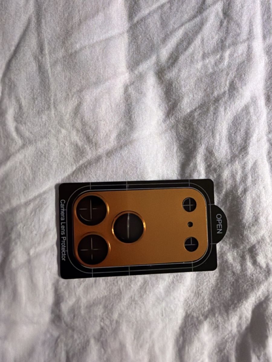 Apple Cover & Protezioni schermo: iPhone 13 Pro/Max Camera Lens Protector - Brand New! – Nuovo e nell'imballaggio originale da Zürich venduto da Lorena.rgg 2