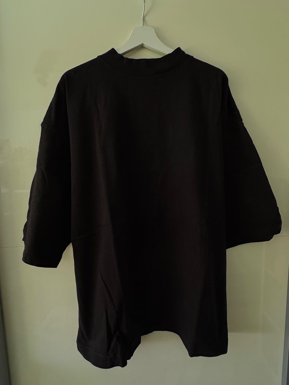Gap T-Shirts: GAP x Yeezy Dove T-Shirt – Neu (gemäss Beschreibung) aus Nürensdorf von gla_5tjl