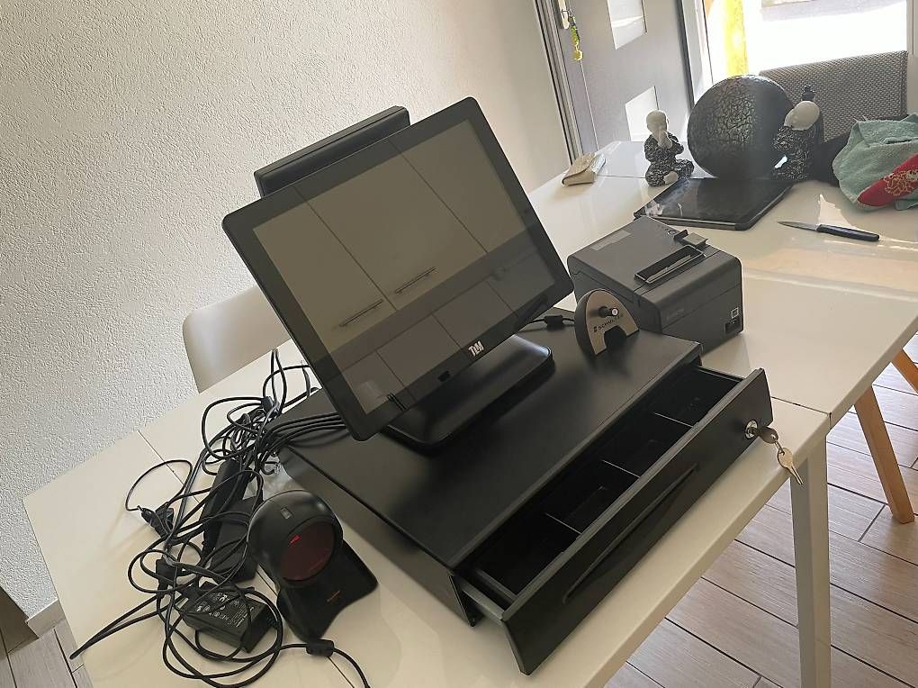 Registratore di cassa: Caisse enregistreuse tactile pour commerce – Usato da St-Aubin FR venduto da agu_2gqz
