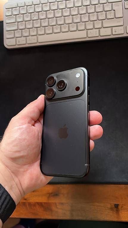 Apple Handys / Smartphones: iPhone 18 Pro – Neu (gemäss Beschreibung) aus Mühlau von L7E 1