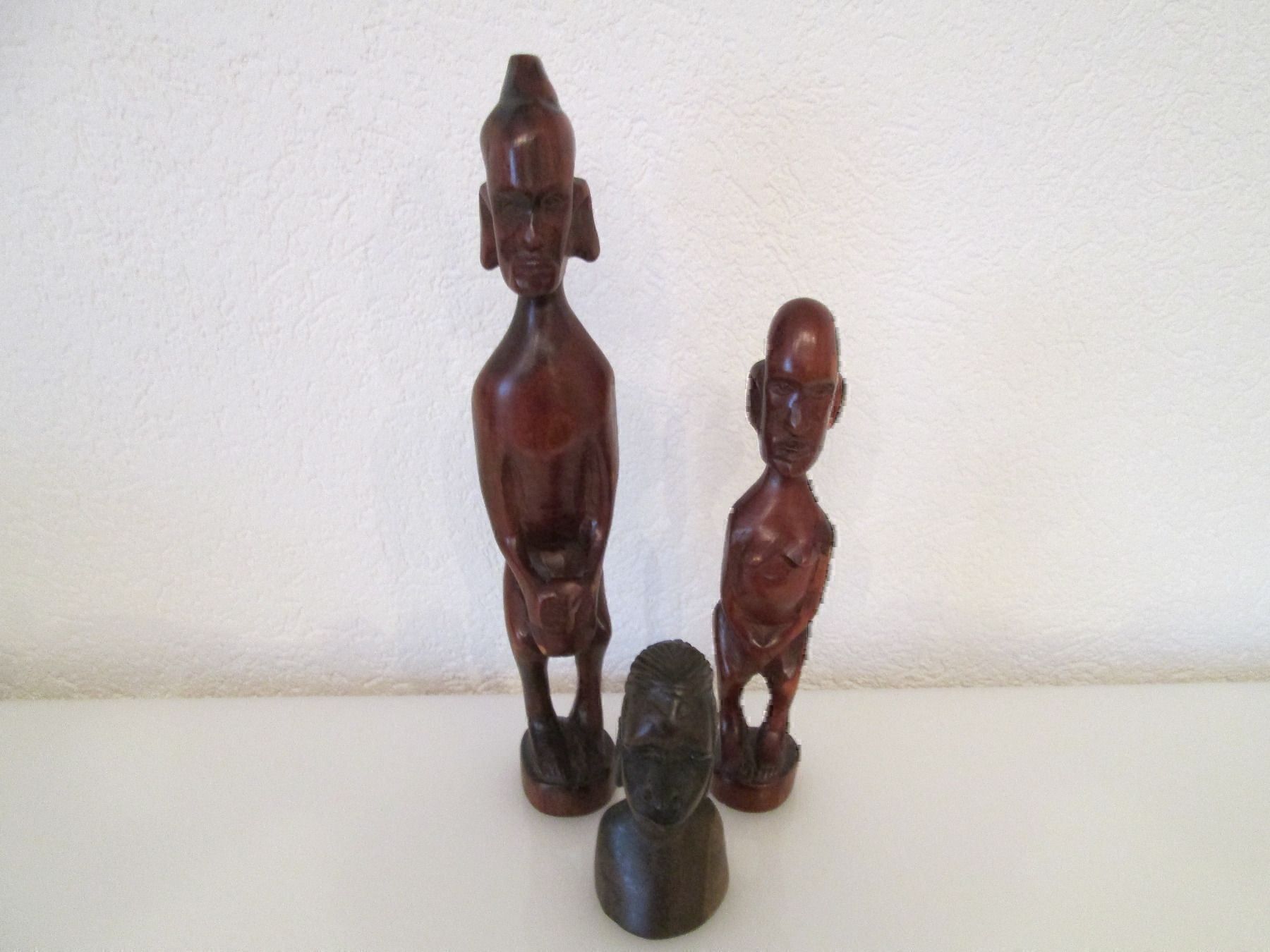 Articoli in legno: Afrikanische Holzfiguren 3 stk – Usato da Movelier venduto da KRASI61