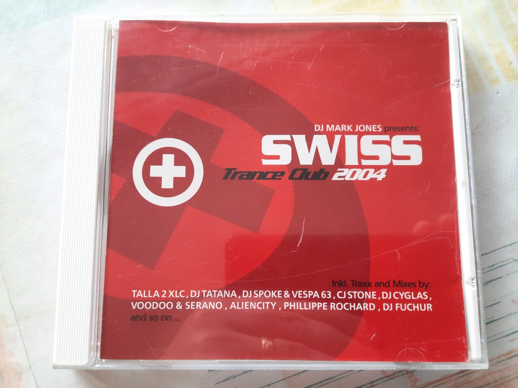 CDs: CD - Swiss Trance Club 2004 – D'occasion à Pully par bro_n52j