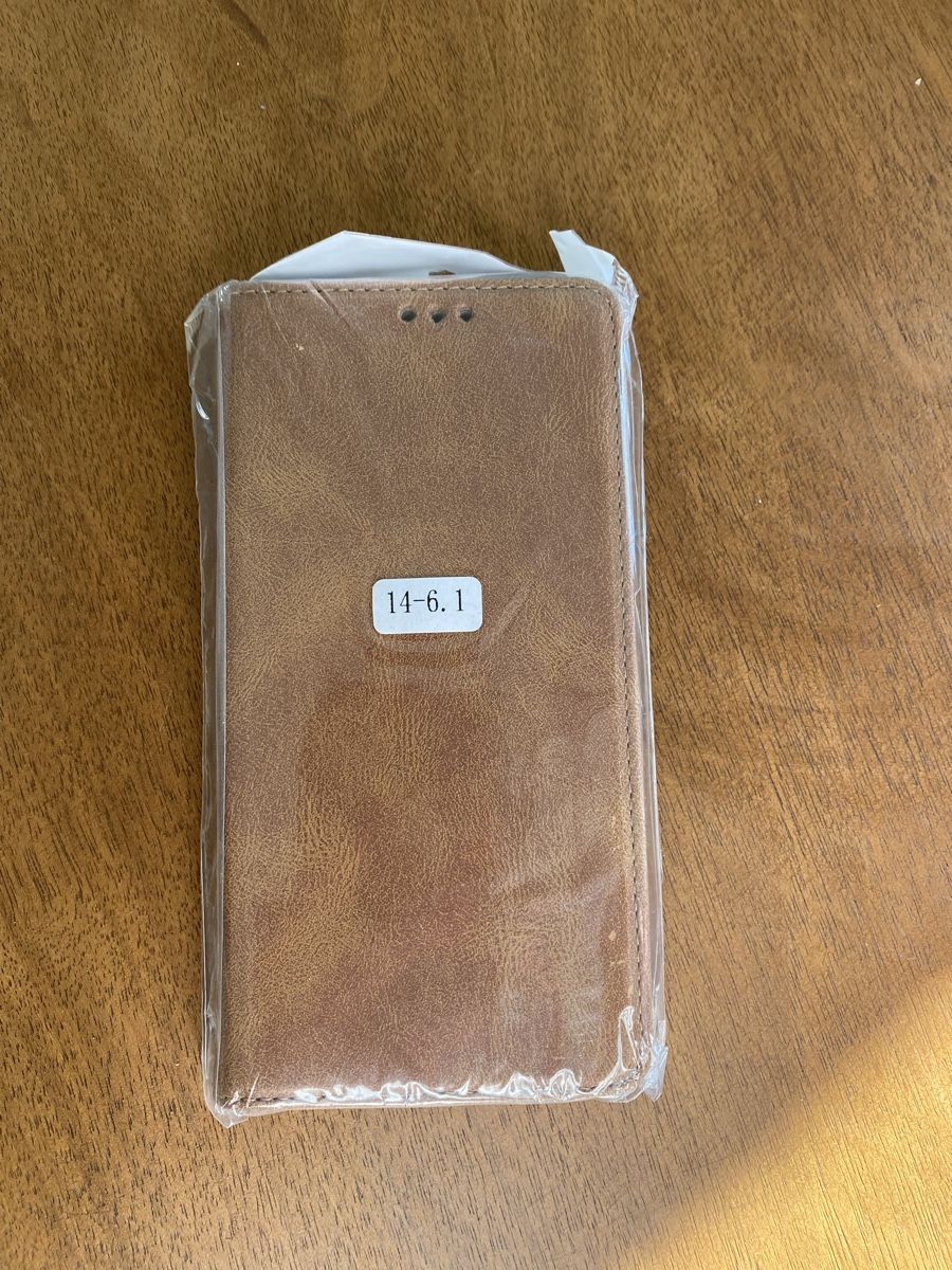 Apple Cover & Protezioni schermo: Handy Hülle Flipcase - iPhone 14 – Nuovo e nell'imballaggio originale da Flamatt venduto da jmaurer