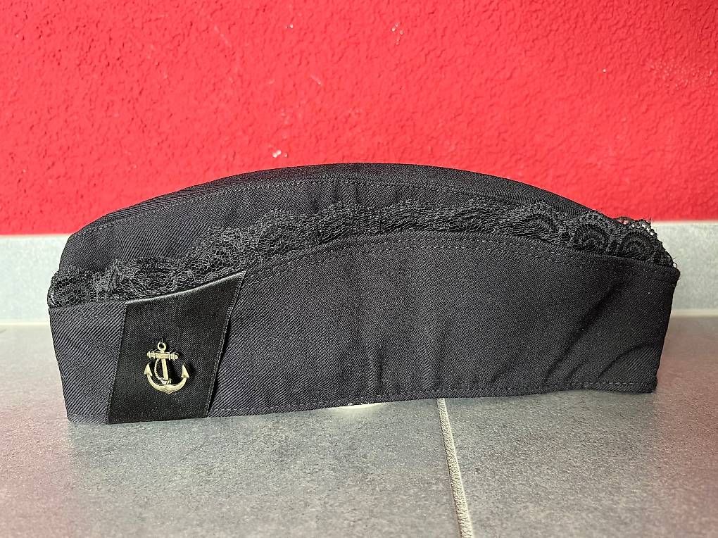 Chapeaux, bonnets & casquettes: Schiffchen Mütze Rockabilly  – D'occasion à Erlinsbach SO par SmilingTiki