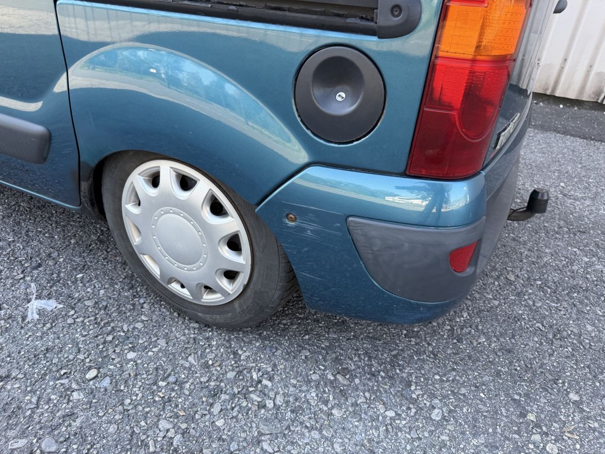 Renault Automobili: Renault kangoo 1.2 – Usato da Buchs SG venduto da Sulti 7