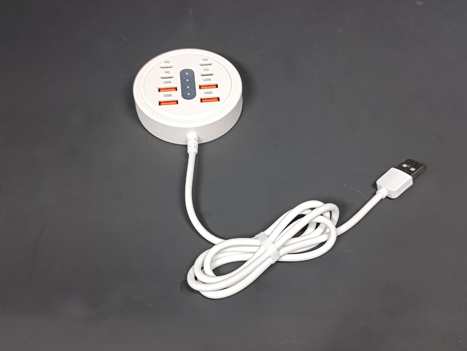 Samsung Caricabatterie: Chargeur rapide 8 en 1 USB/USB C – Usato da Thielle venduto da Plusvalue_Neuchatel