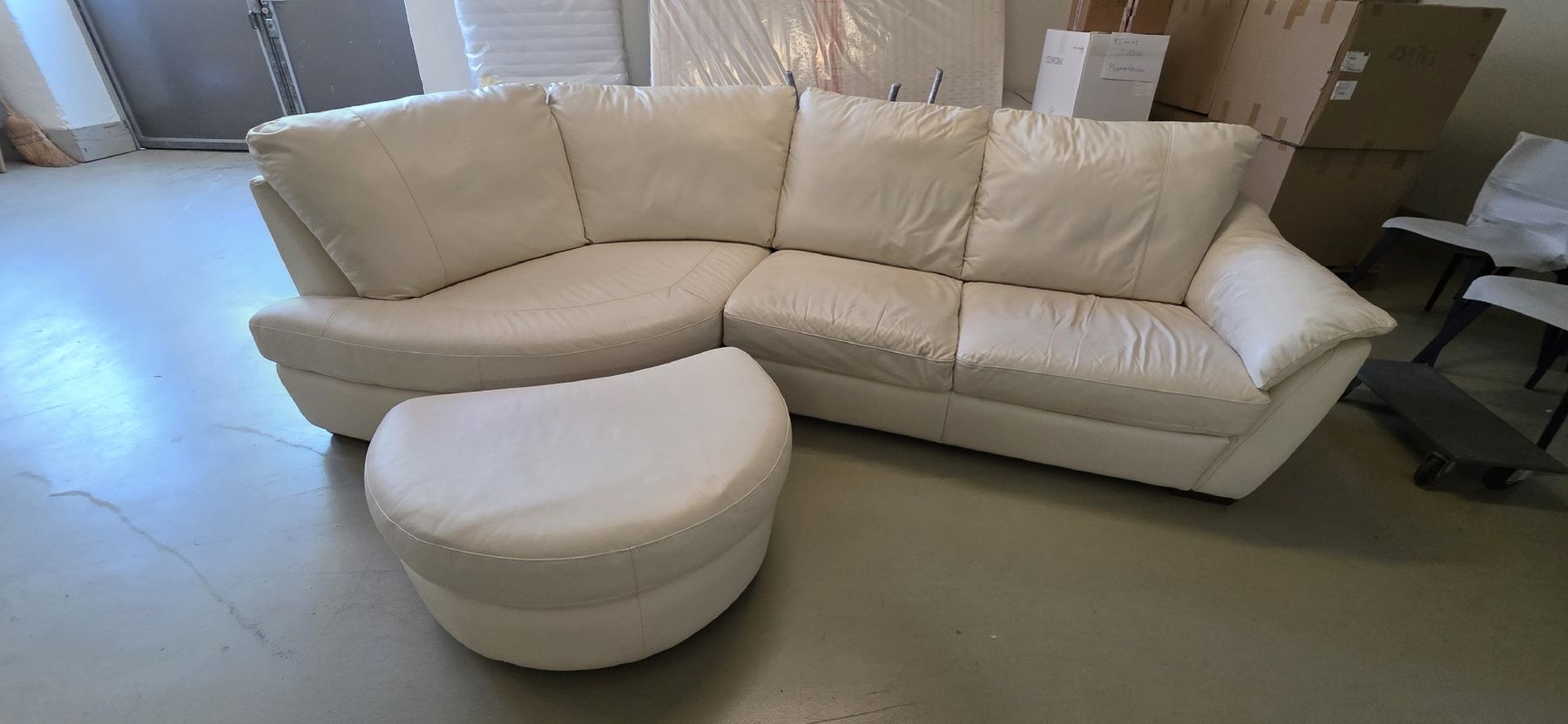 Divani: Sofa Echtem Leder guter Zustand – Usato da Lützelflüh-Goldb venduto da Rampenverkauf_72_ 2