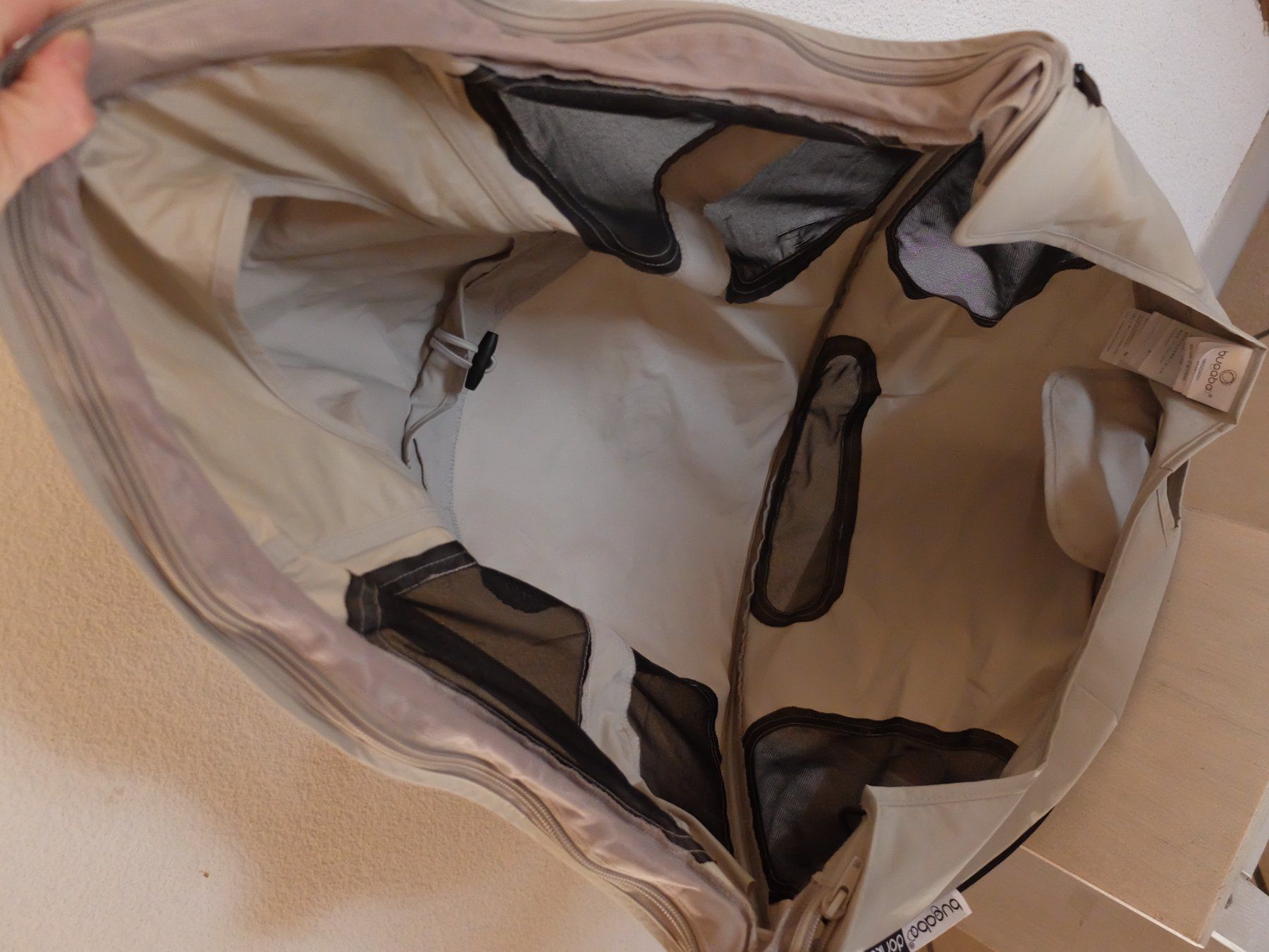 Bugaboo Carrozzine: Bugaboo Donkey Breezy Sun Canopy // Envoi / Versand OK – Usato da Les Breuleux venduto da malice_13 4