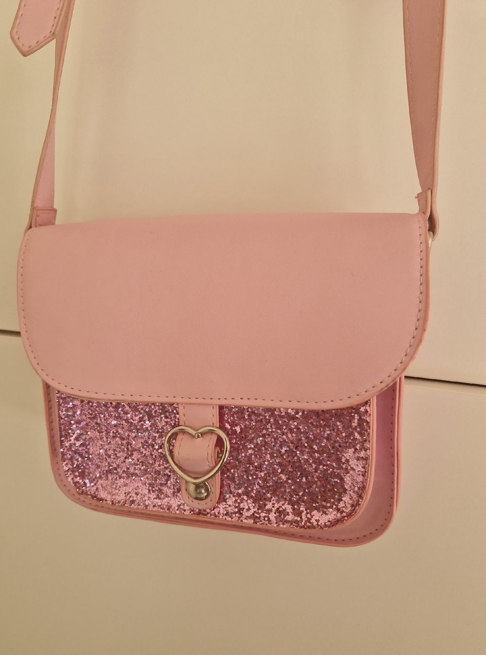 Borse & Zaini: Umhängetasche in Rosa mit Glitzerdetails – Nuovo (secondo la descrizione) da Appenzell venduto da Top_Top 1