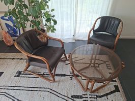 Manilla Bambus Leder Sessel Set mit Glastisch  60er 70er