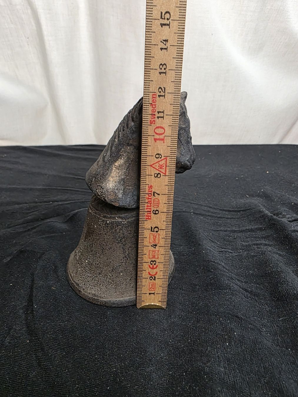 Glocken & Treicheln: Glocke Pferdekopf – Gebraucht aus Wolfertswil von Antiko 2