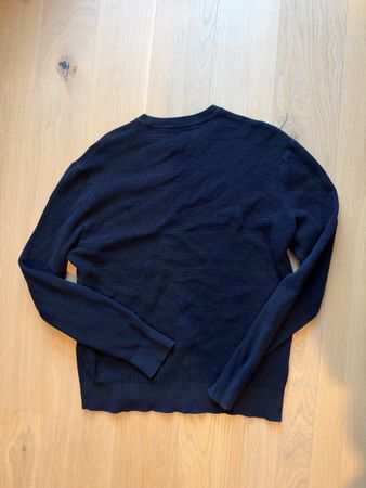Pull-over Zara noir en maille gaufrée, taille S, neuf