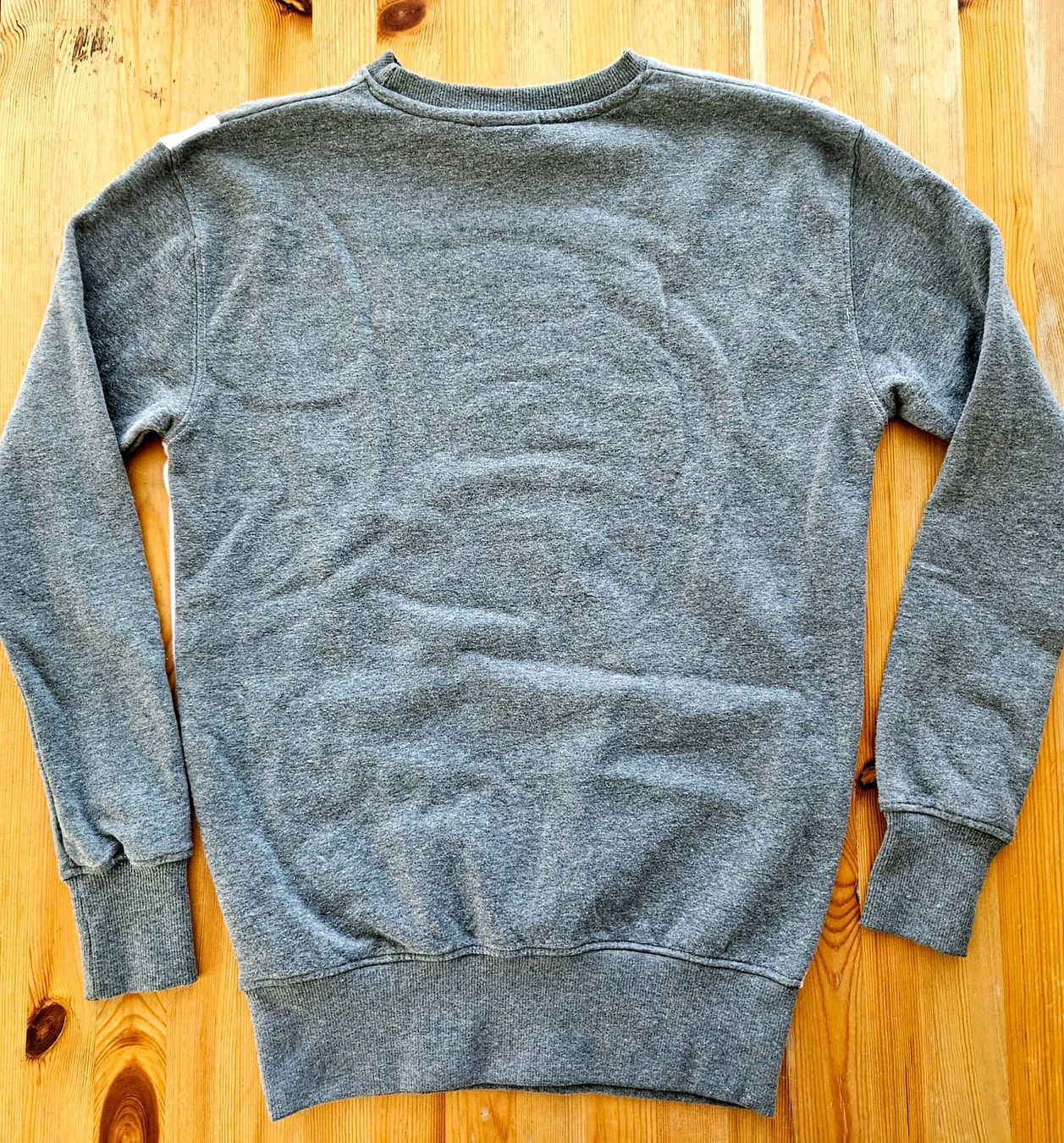 Adidas Lotti di vestiti: Kleiderpaket 7 Pullover adidas Nike Ellesse Grösse S lot – Usato da Hägglingen venduto da United-Village-Trade 4