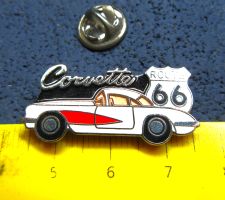 CHEVROLLET CORVETTE WEISS-ROT AUTO PIN ENAMEL ROUTE 66 LOGO