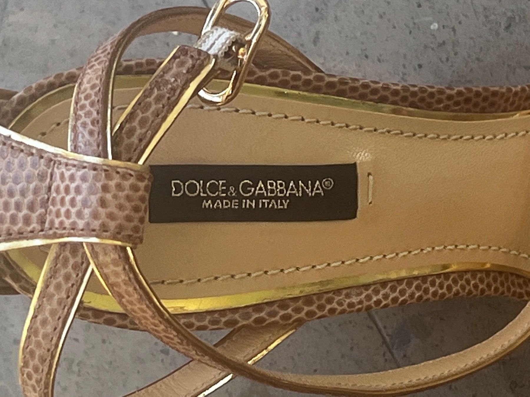 Dolce & Gabbana Damenschuhe: Chaussures compensées Dolce & Gabbana beiges 39 – Neu (gemäss Beschreibung) aus Lausanne von Flo1006 4