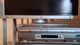 Téléviseur ACER + lecteur DVD et cassette vidéo SONY