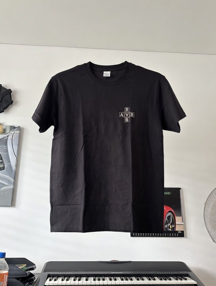 T-shirt: AVB / RVB T-Shirt Grösse L – Nuovo e nell'imballaggio originale da Basel venduto da dav_9vty