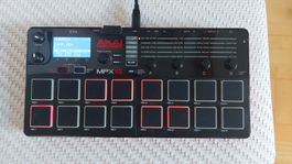 AKAI MPX16 Sampler inkl USB Kabel, Netzteil & 16GB Micro SD