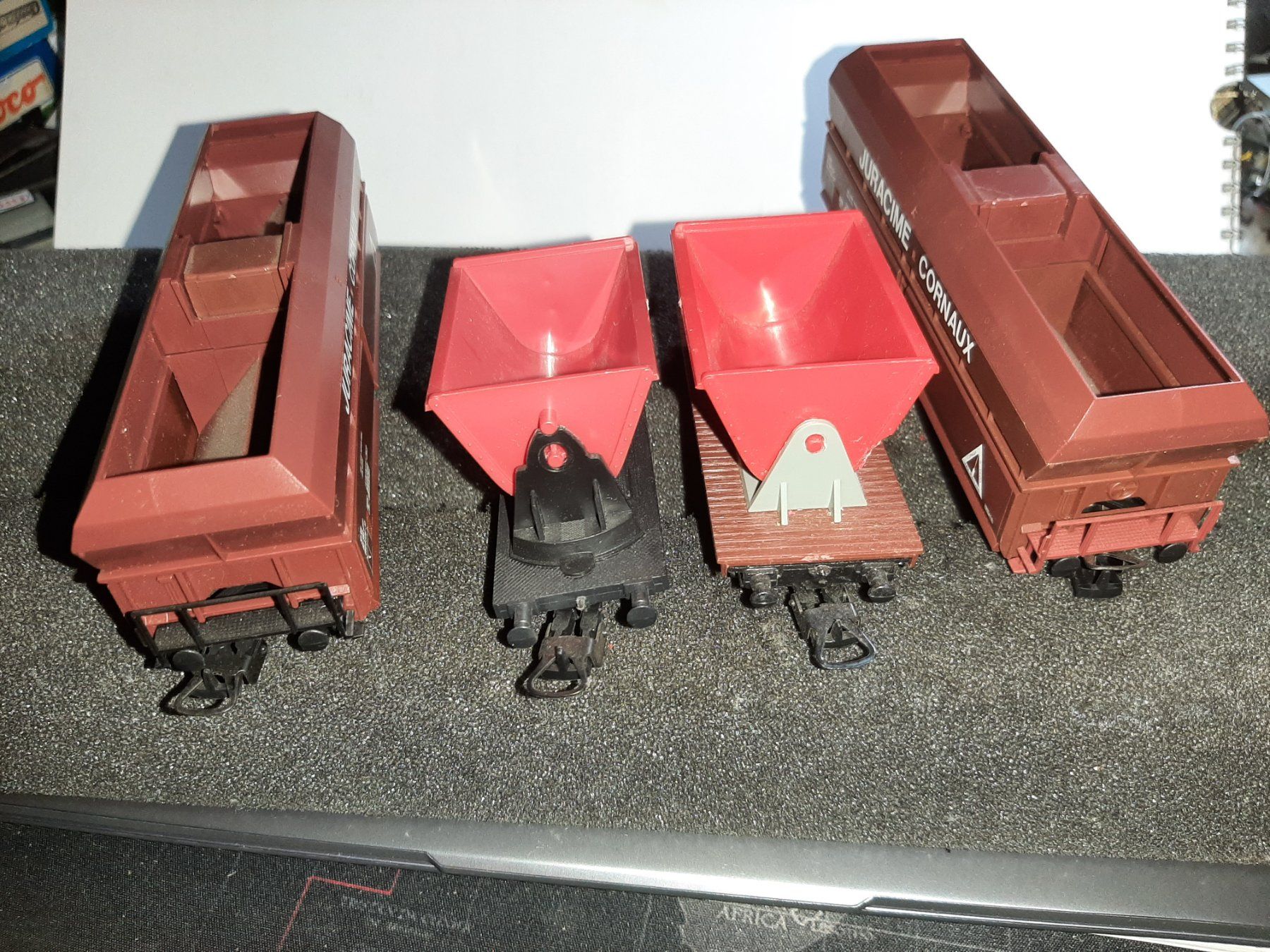 Lima Modellini di ferrovie: LOT DE 4 WAGONS MARCHANDISE LIMA REF.53 – Usato da Avully venduto da RIVALIS 2
