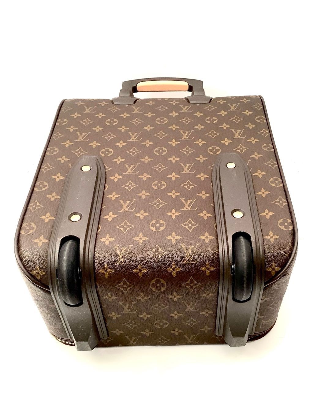 Louis Vuitton Borse: LOUIS VUITTON Trolei Größe 45 – Usato da Zürich venduto da lef_75nr 1