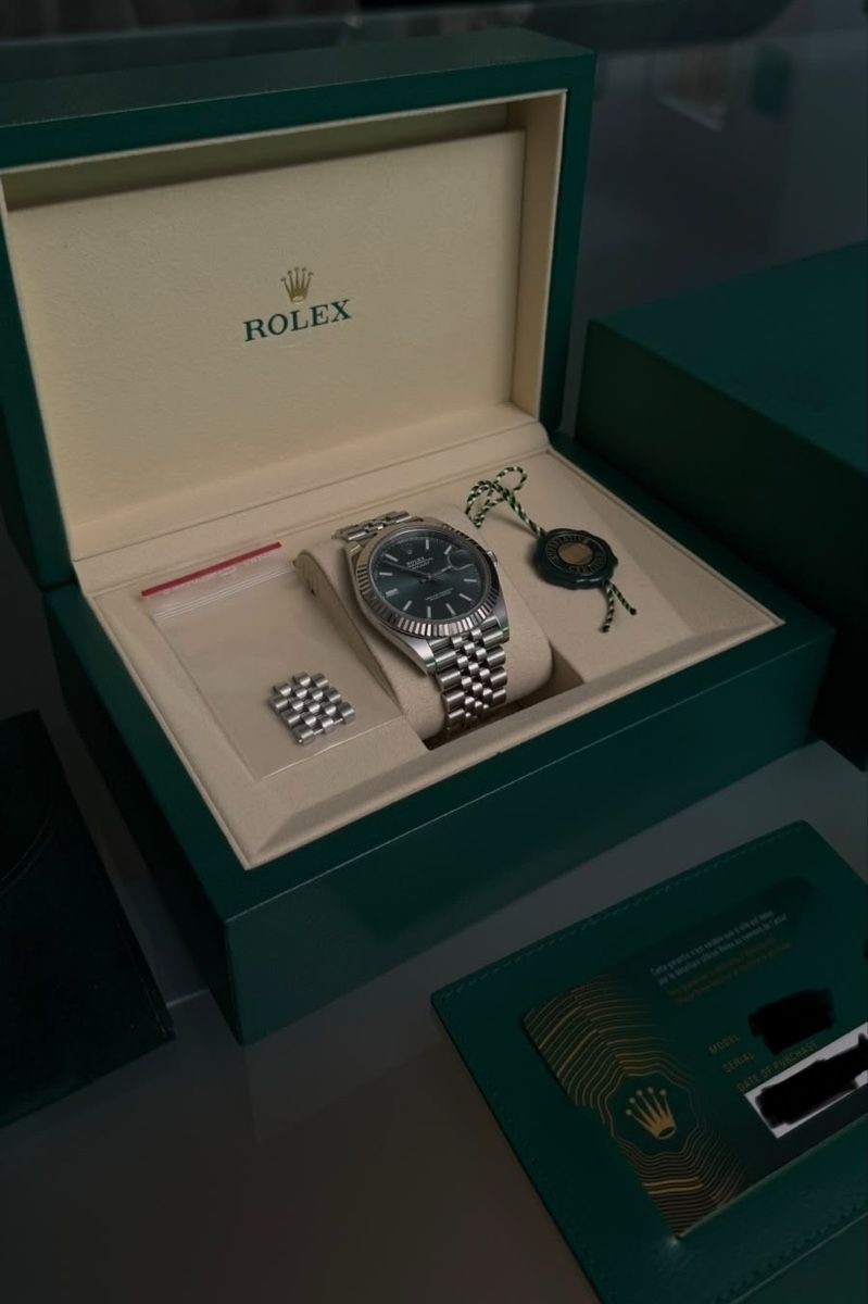 Rolex Montres: Rolex Datejust 41 mintgreen – Neuf (Voir description) à Biel/Bienne par LeFantomeNoir 1