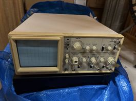 Oscilloscope Hitachi V-253 20mhz