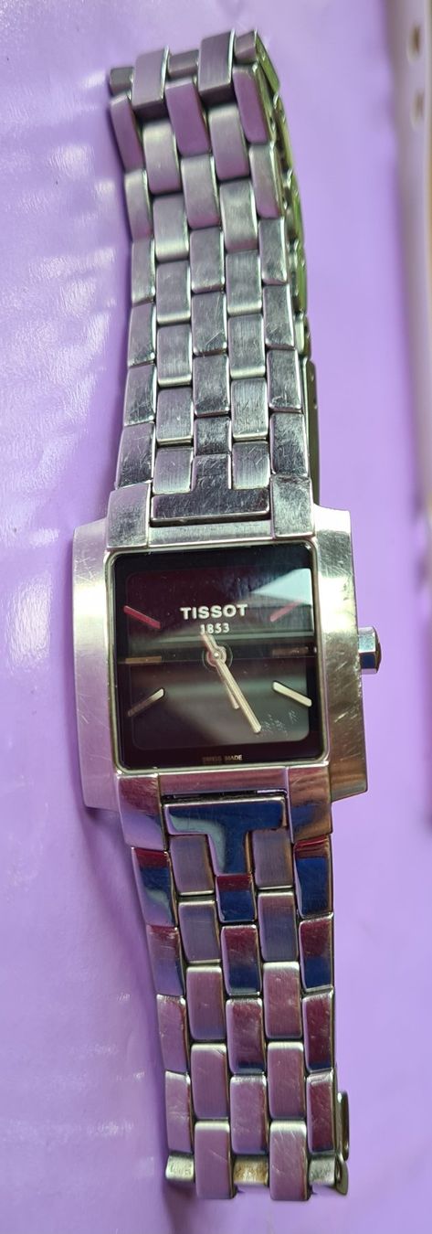 Tissot Montres: Montre Tissot acier two timer – Défectueux à Le Vaud par consomalin