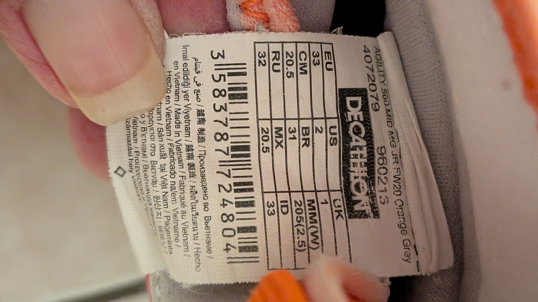Decathlon Scarpe per ragazzi: Fussballschuhe Gr 33  – Nuovo (secondo la descrizione) da Wattenwil venduto da karinschaw 2