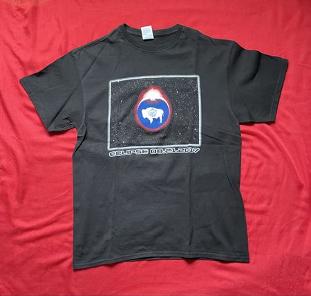 Schwarzes Solar Eclipse 2017 T-Shirt, Grösse L, Top Zustand!
