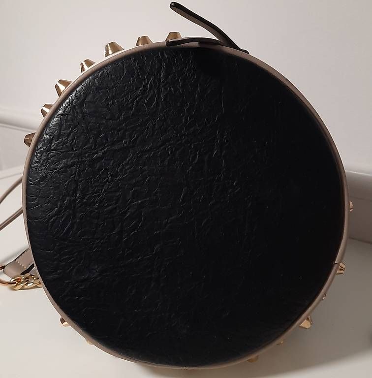 Borse da donna: Modische TASCHE mit Details von Zalando – Usato da Flawil venduto da mar_9chb 2