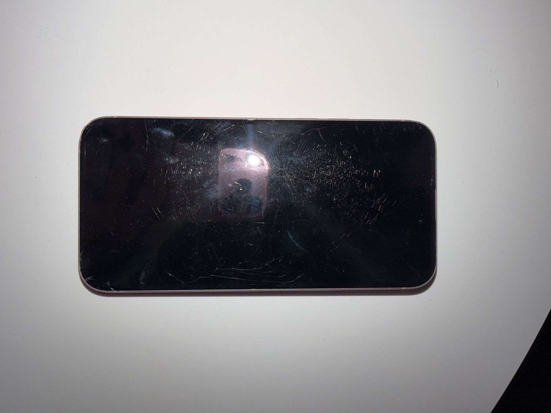 Apple Telefoni cellulari / Smartphones: I Phone 15 Plus – Usato da Goldau venduto da mar_k758 3